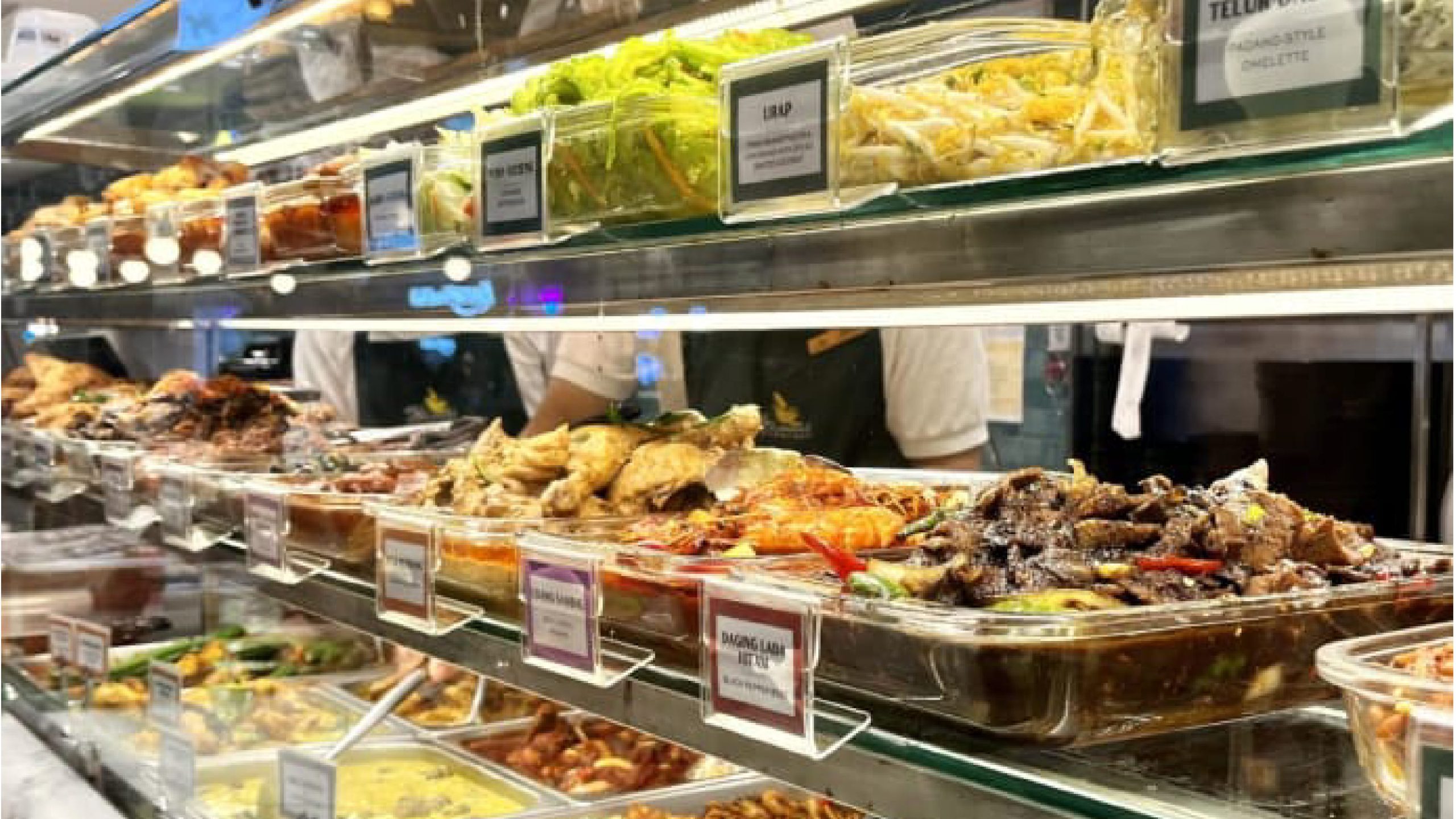 Hjh Maimunah’s Colour-Coded Nasi Padang Pricing: Does It Really Help Customers?