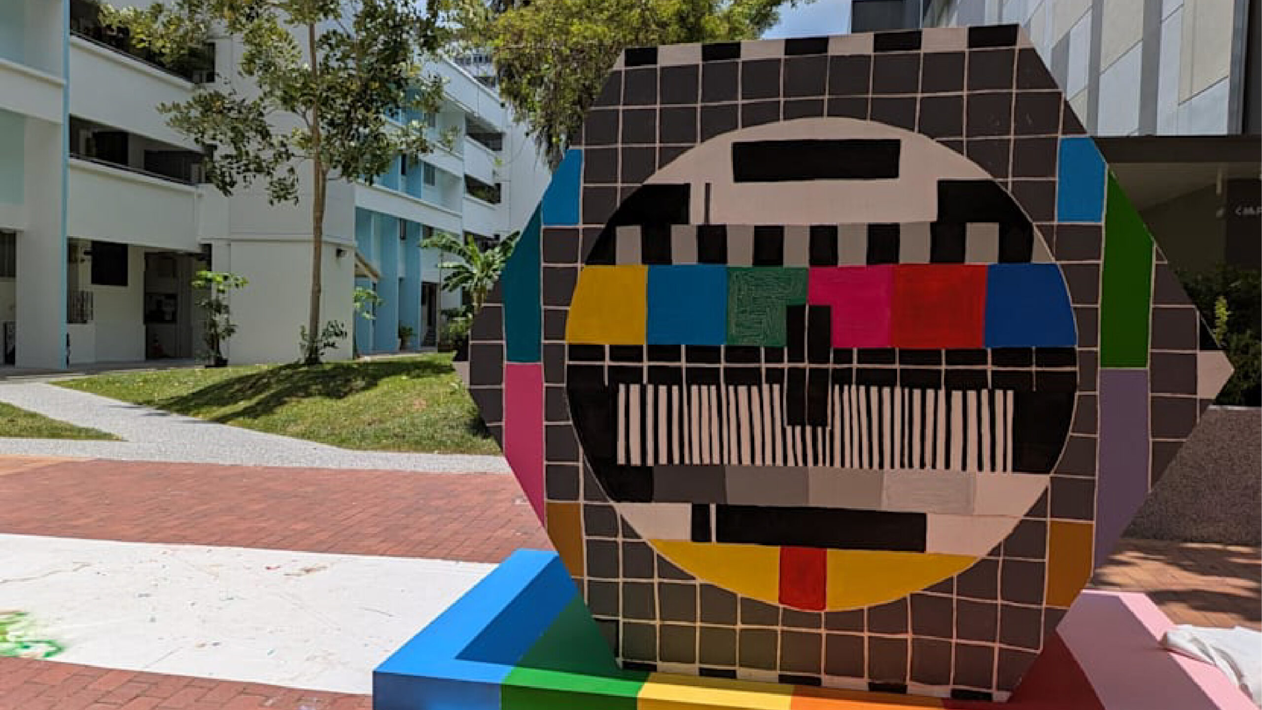 Giant Delight Returns: Heartland Singapore Transforms with Massive Art Installations