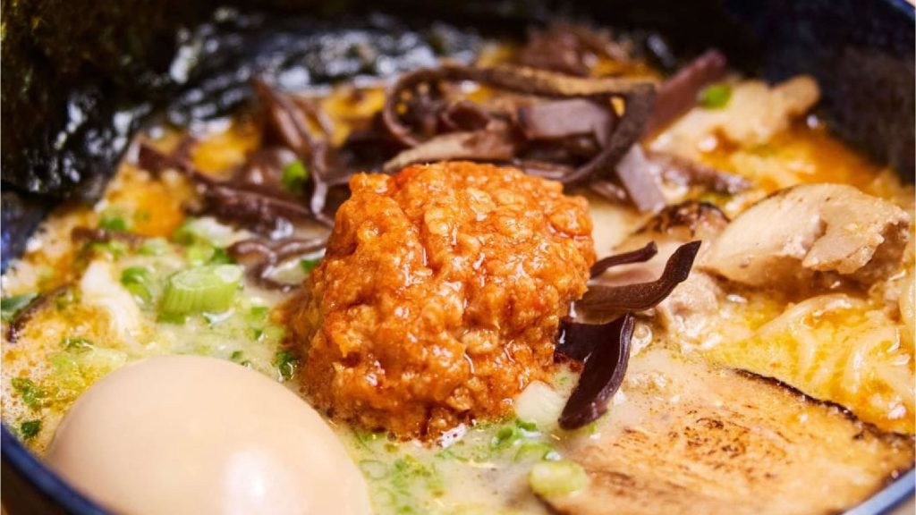 Menya Saku Sim Lim Square: A Two Time Ramen Champion Winner Returns to His Craft