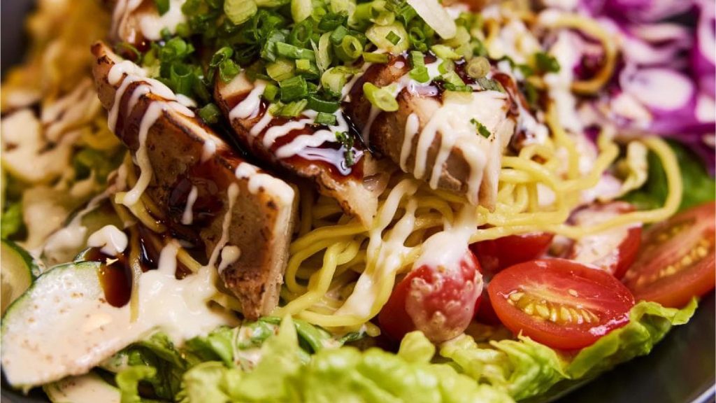 Menya Saku Sim Lim Square: A Two Time Ramen Champion Winner Returns to His Craft