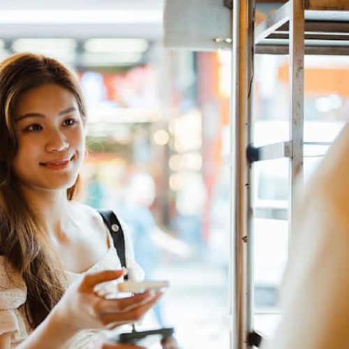 Apple Introduces Tap to Pay on iPhone in Singapore: A Game Changer for Local Businesses