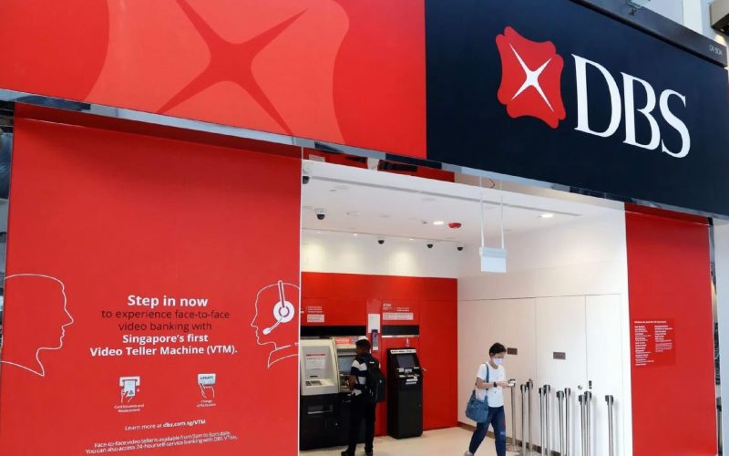 DBS Bank to Cut 4,000 Jobs as AI Reshapes Workforce