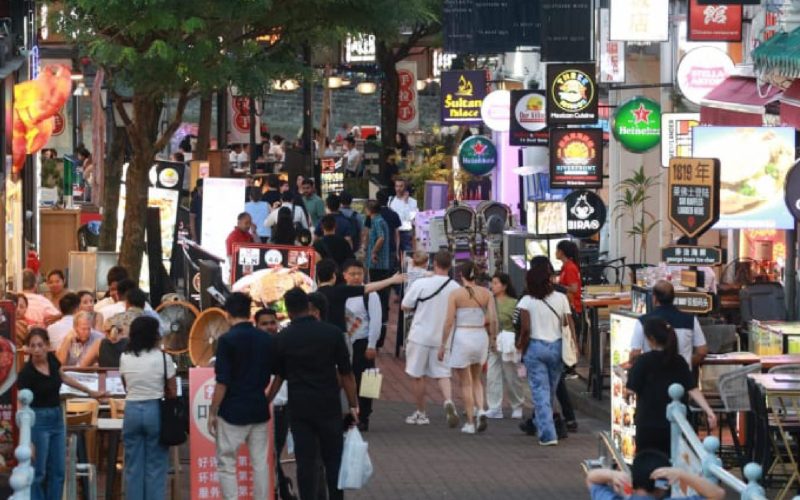 Extended Liquor Trading Hours Expected to Boost Singapore’s Nightlife and Related Sectors