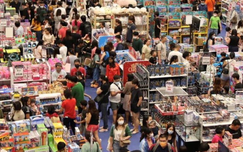 How Anchor Events and Strategic Initiatives Can Boost Singapore’s Retail & F&B Sectors in 2025